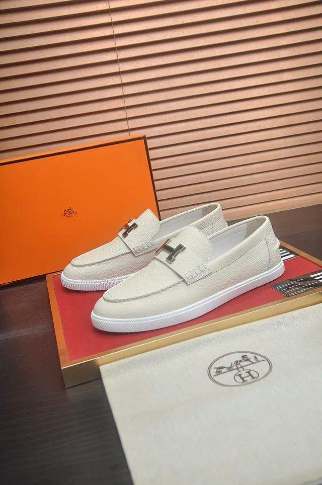 Hermès H Loafer Off-White Pebbled Leather Loafers 3