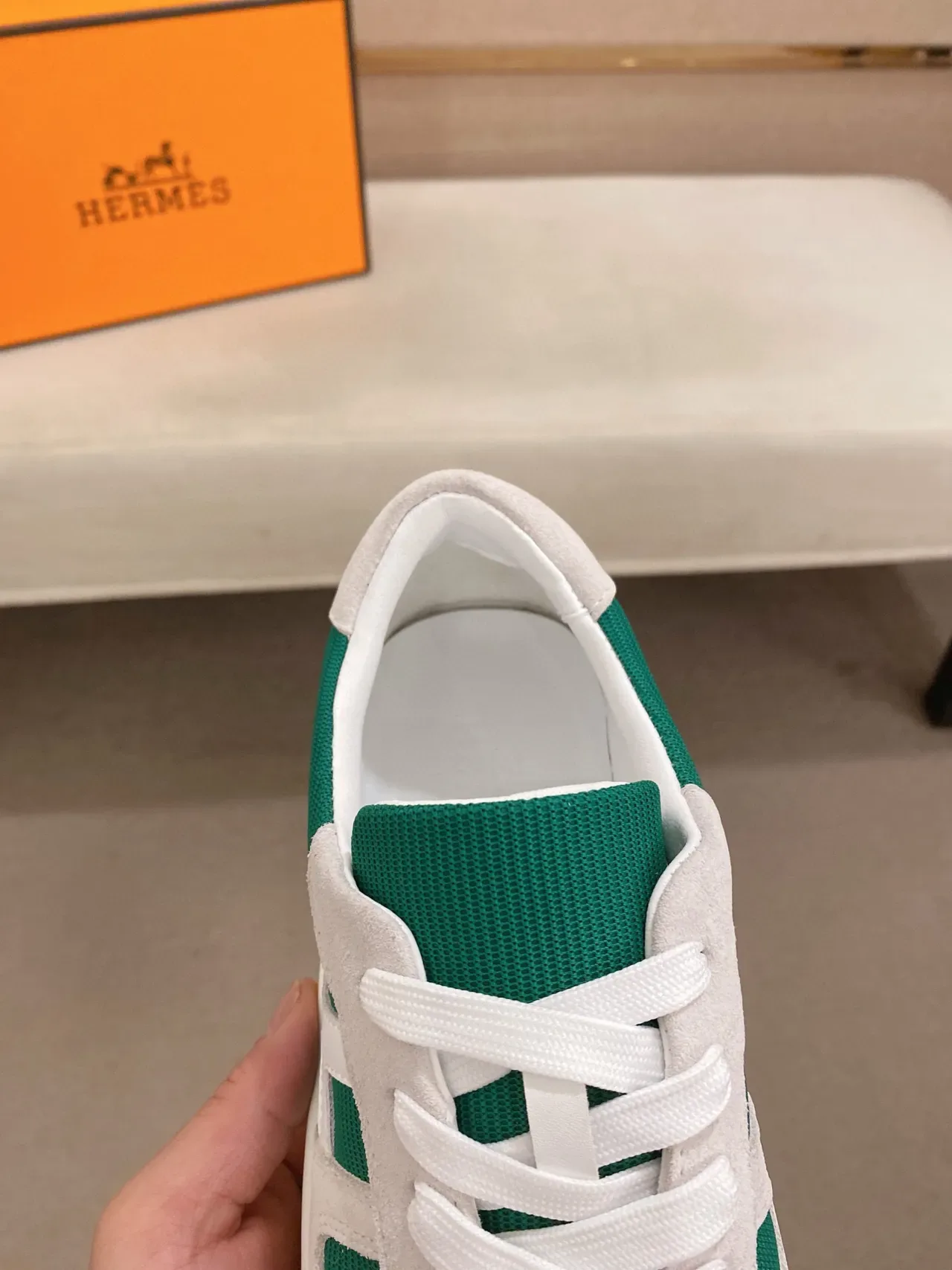 Hermès H-Sneaker Blanc et Vert Émeraude Lifestyle Sneakers 6