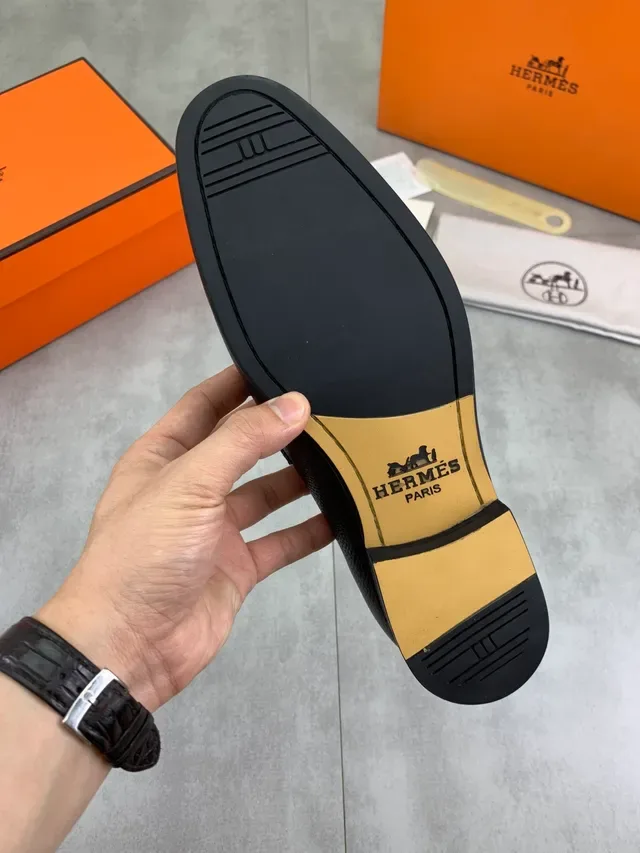هيرميس أوران أسود ذهبي جلد Pebbled إبزيم كيلي لوفر 2