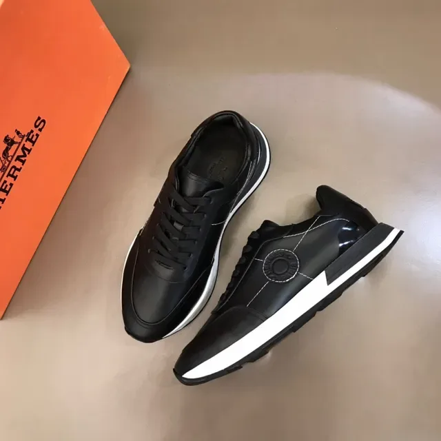 Hermès Oran Sneakers Lifestyle Cuir Noir Médaillon 2