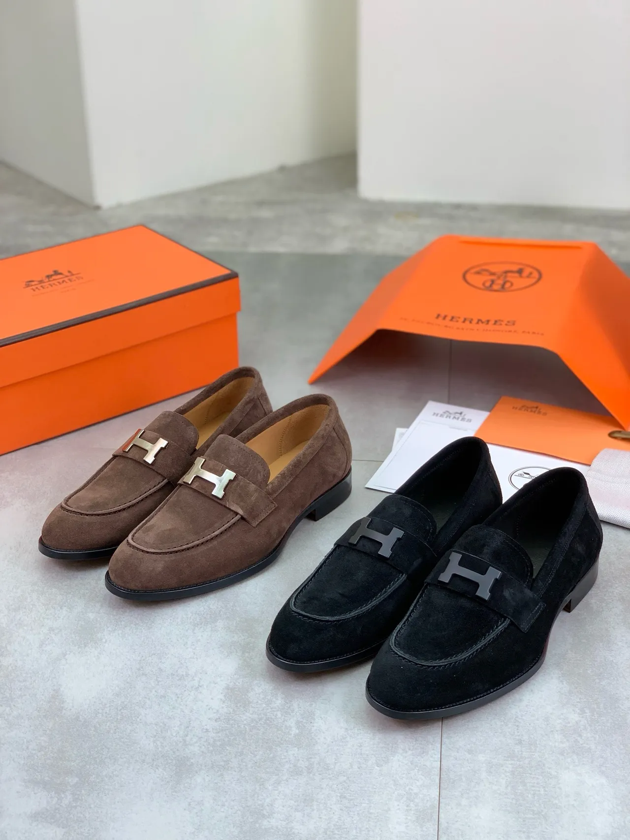 Hermès Oran भूरी सुड H-Buckle लोफर 2