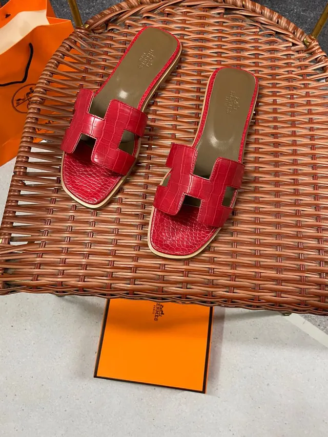 Hermès Oran Red Crocodile-Embossed Leather Slippers 4