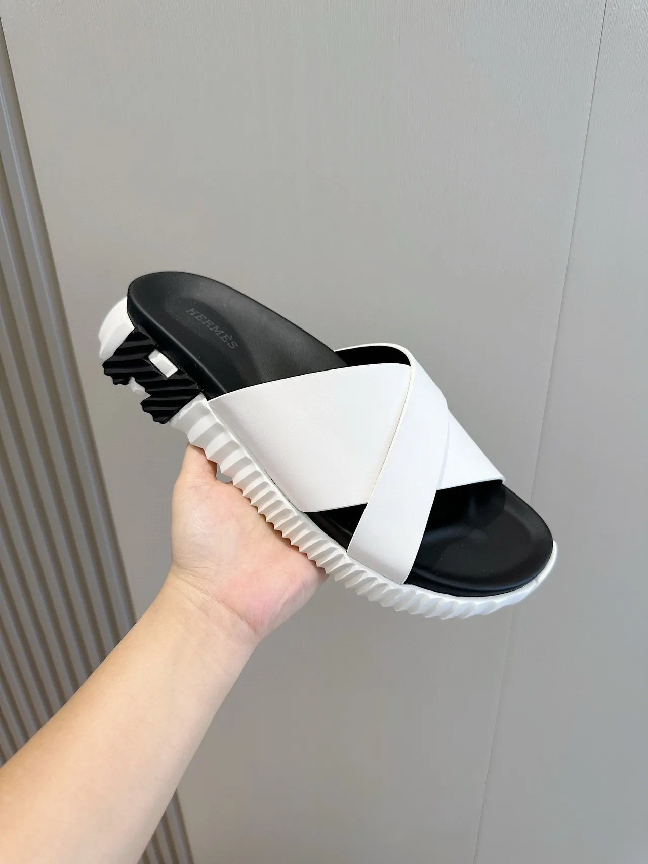 Hermès Oran White and Black Cross-Strap Slippers 5