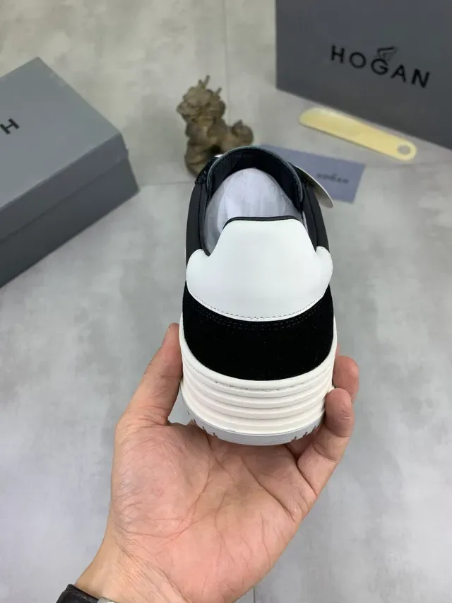 Hogan Black White Low-Top Suede And Leather Panelled Lifestyle Sneakers 3