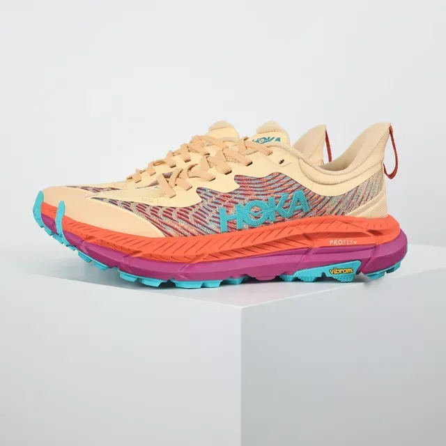 Hoka Chaussures Running Beige Multicolor Upper Knit Engineered Semelle Dual-Density 1