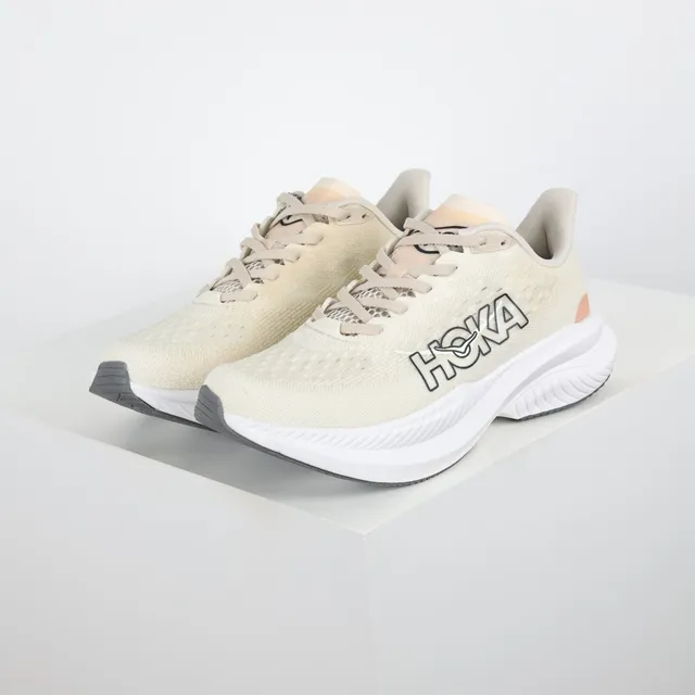 Hoka Beige Blanc Haut en Knit Ingénierie Semelle Intermédiaire Épaisse Amortie Chaussures de Running 2