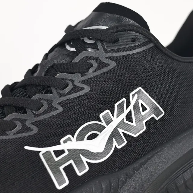 Hoka Noir Blanc Engineered Knit Upper Monocrome Chaussures de course 6