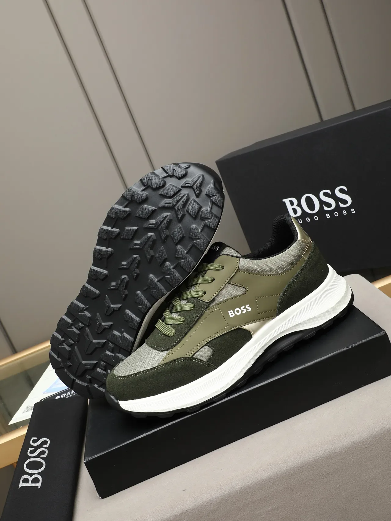 Hugo Boss Army Green White Mixed-Material Upper Layered Midsole Sneakers 4