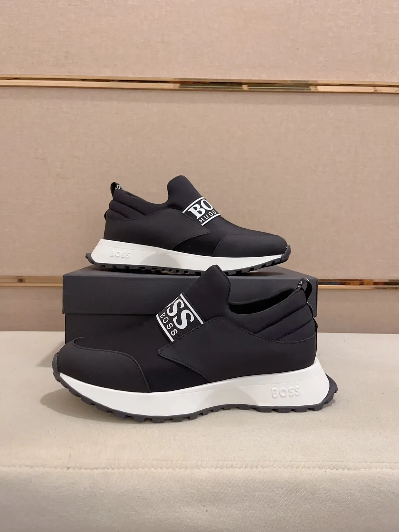 Hugo Boss Black White Slip-On Elastic Strap Lifestyle Sneakers 7