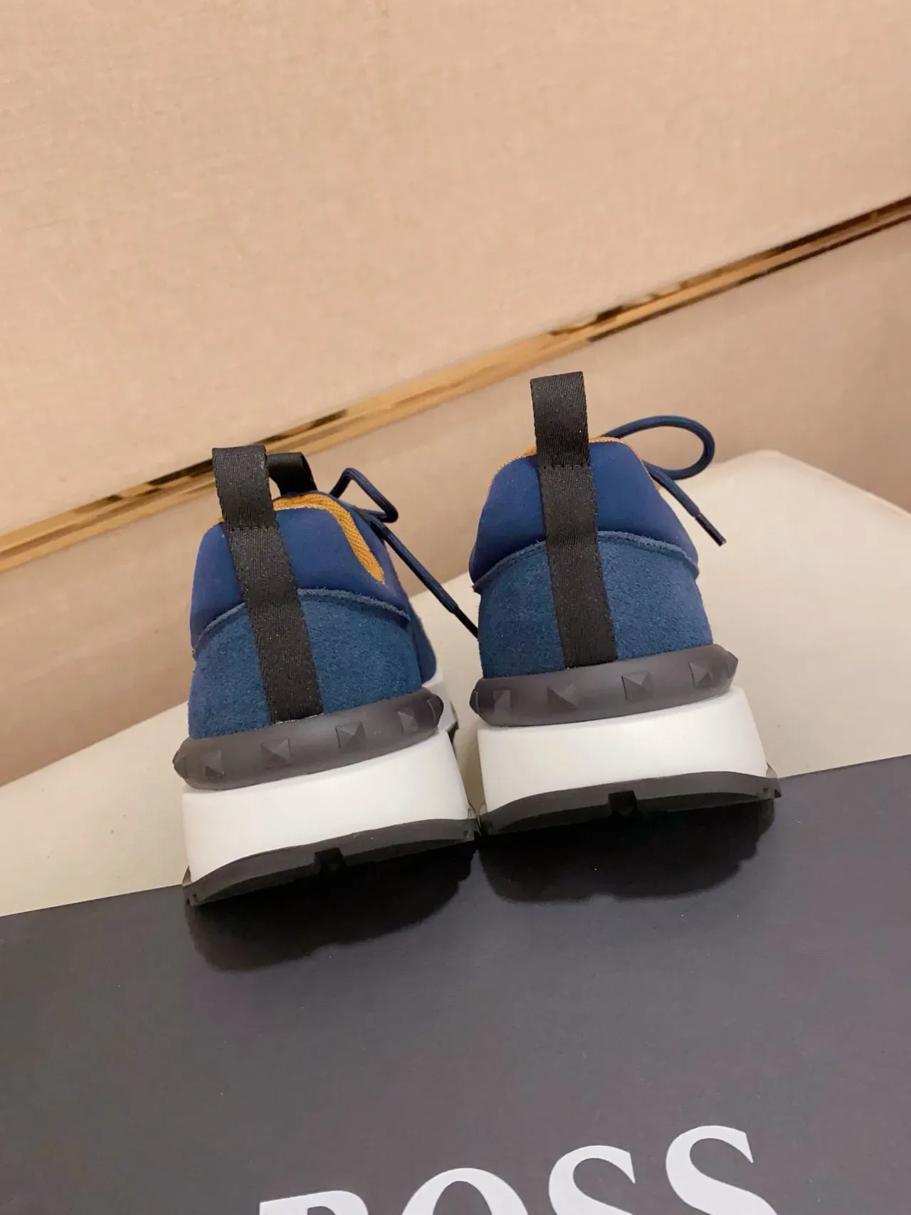 Hugo Boss Chaussure Lifestyle en Daim Marine 8