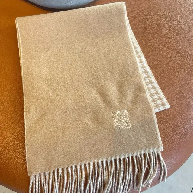 Loewe Houndstooth and Beige Cashmere Scarf 4