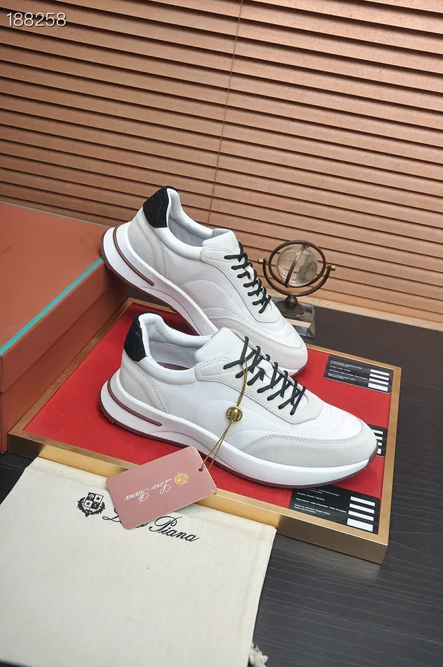 Loro Piana White and Beige chaussures lifestyle 4