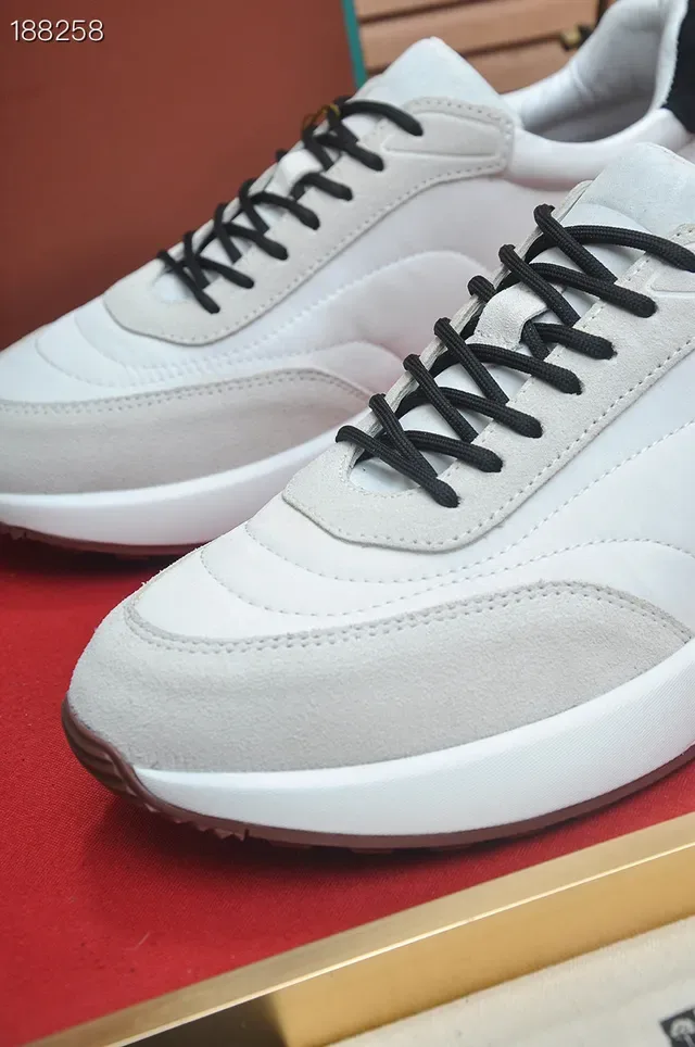 Loro Piana White and Beige chaussures lifestyle 5