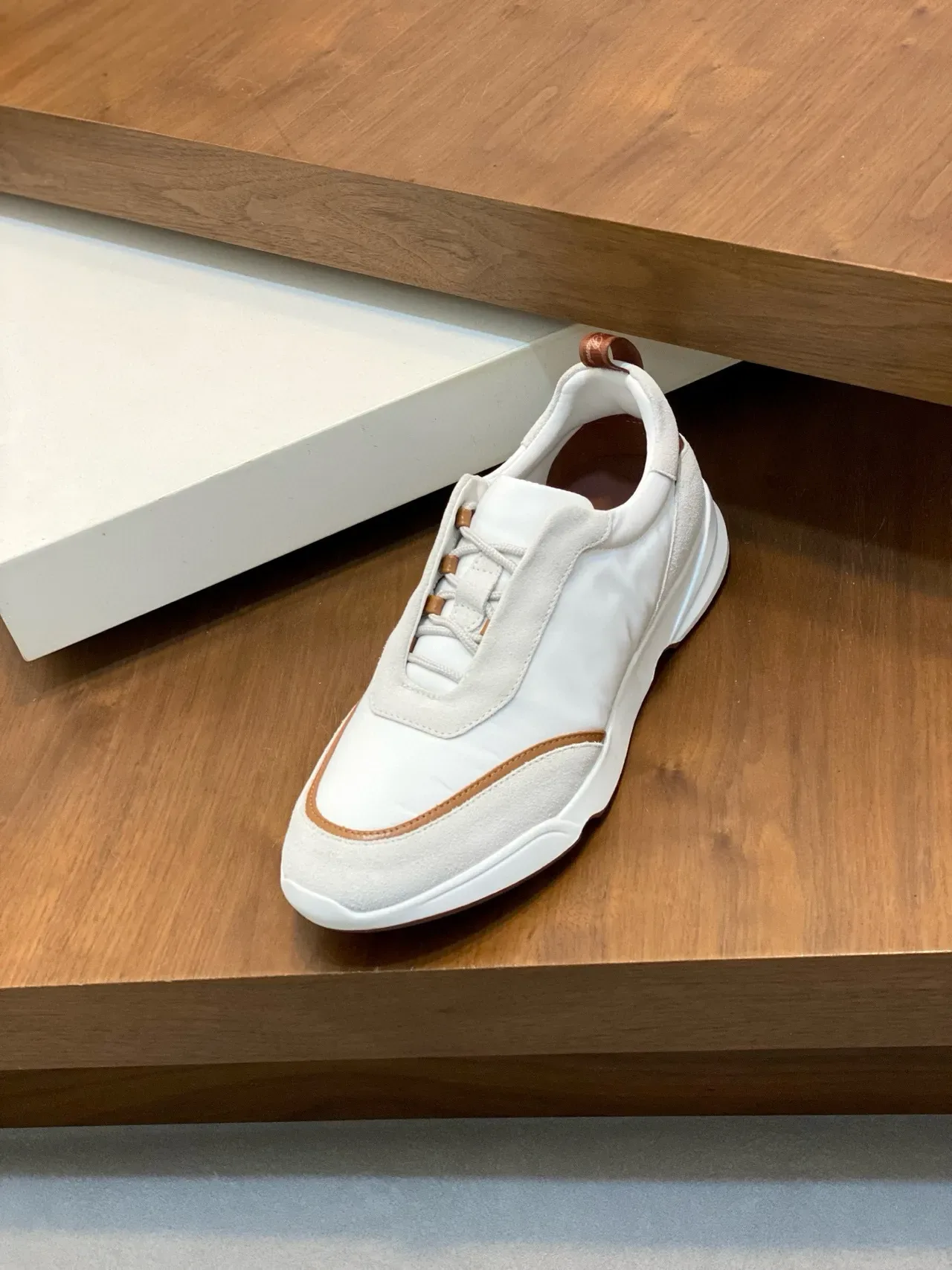 Loro Piana sneakers lifestyle blanc et beige de deux tons 6