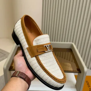 Louis Vuitton 米色棕色编织拉菲草鞋面棕色麂皮边饰乐福鞋
