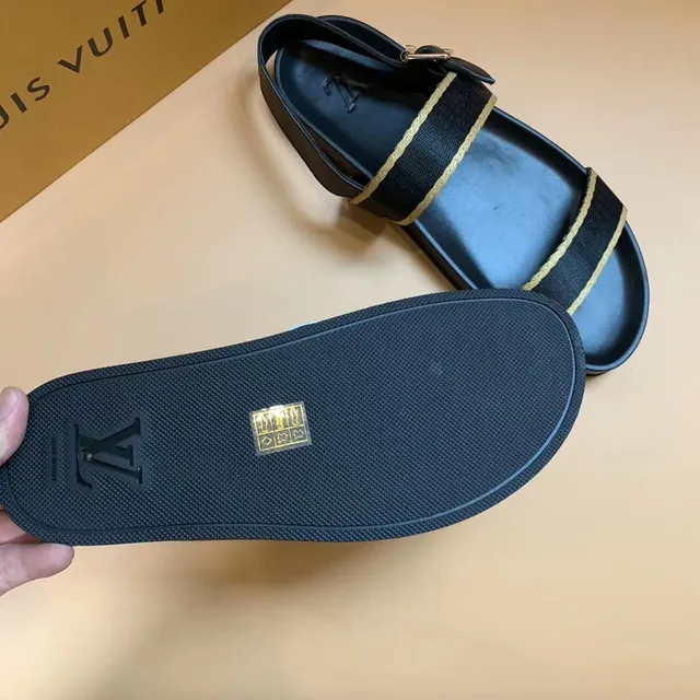 Louis Vuitton Sandales casuales noires et beige à double bride avec bordure tressée 4