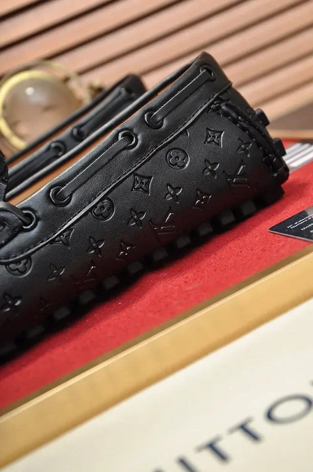 Louis Vuitton Black Beige Embossed Monogram Leather Tassel Toggle Loafer 2
