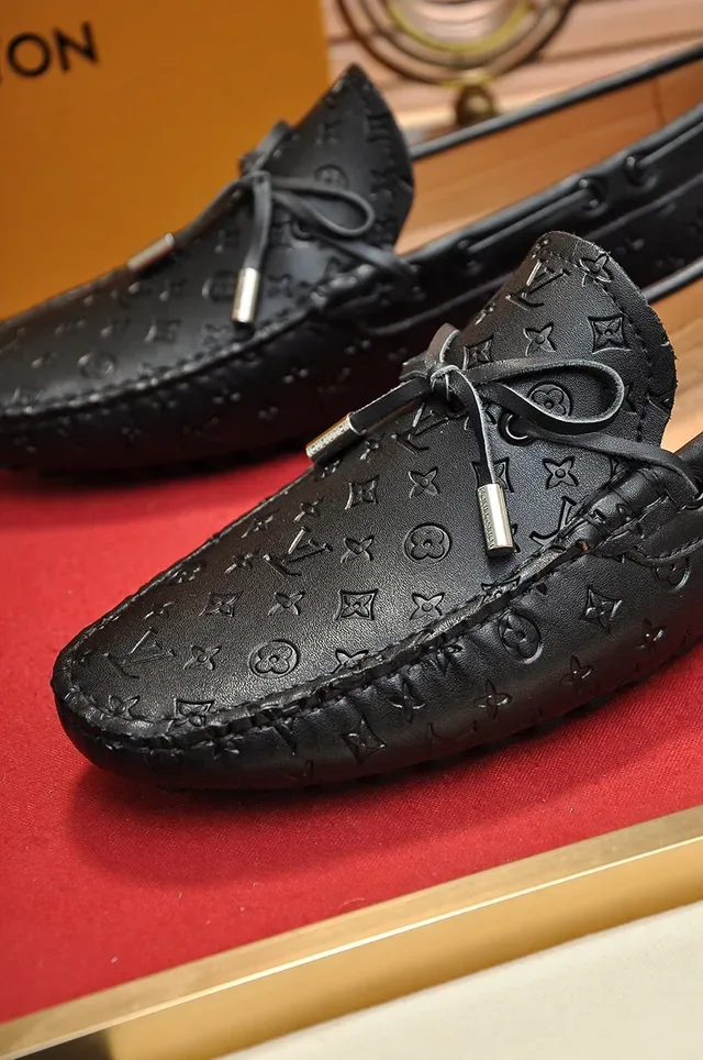 Louis Vuitton Black Beige Embossed Monogram Leather Tassel Toggle Loafer 3
