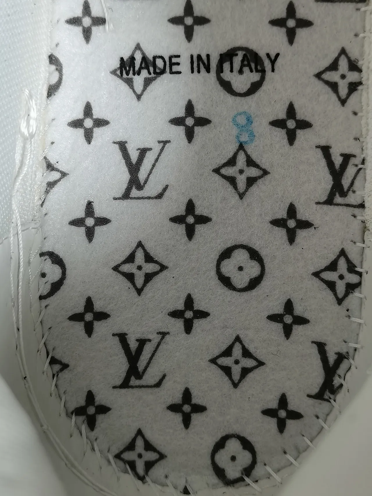 Louis Vuitton Black Blue Layered Leather And Synthetic Upper Cursive Signature Detail Lifestyle Sneakers 5