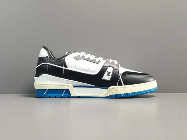 Louis Vuitton Black Blue Layered Leather And Synthetic Upper Cursive Signature Detail Lifestyle Sneakers 13