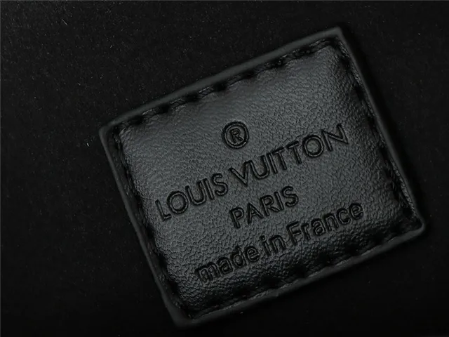Louis Vuitton Black Embossed Monogram Chain Strap Handbag 3