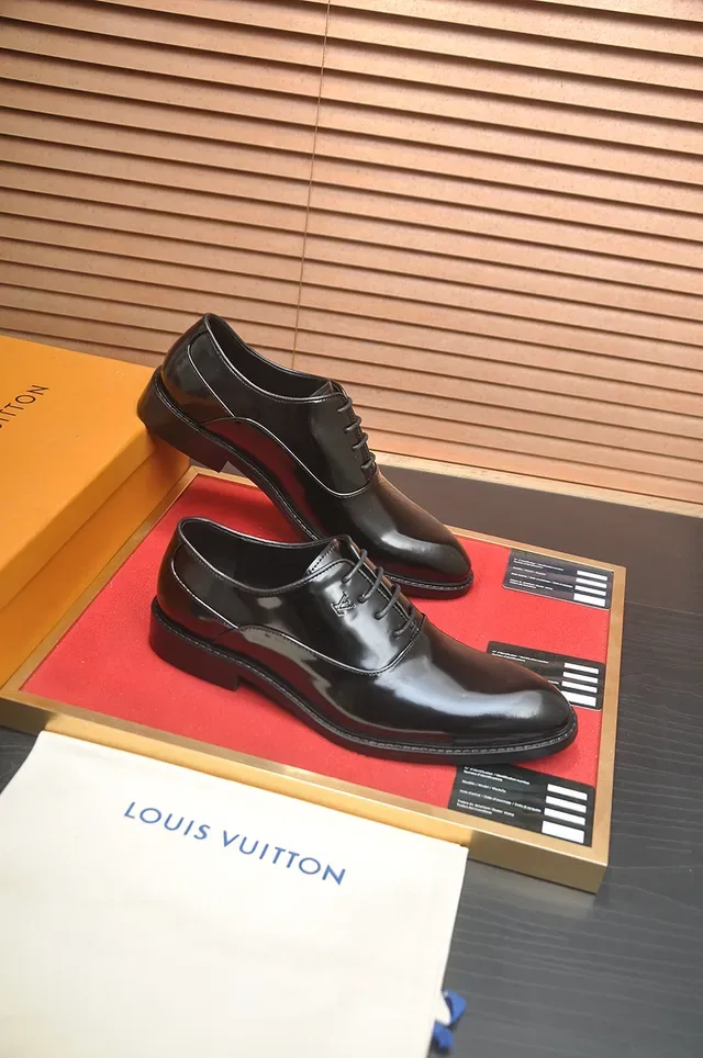 Louis Vuitton Black Glossy Cap-Toe Oxford Shoes 4