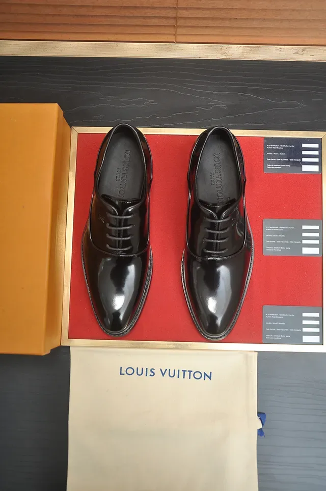Louis Vuitton Black Glossy Cap-Toe Oxford Shoes 5