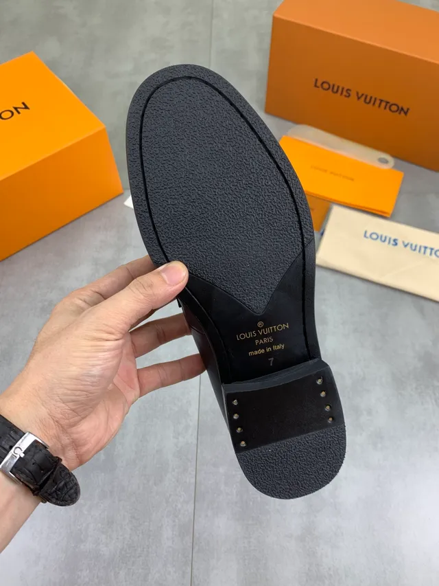 Louis Vuitton Black Gold Pebbled Leather Metal LV Buckle Strap Loafer 3