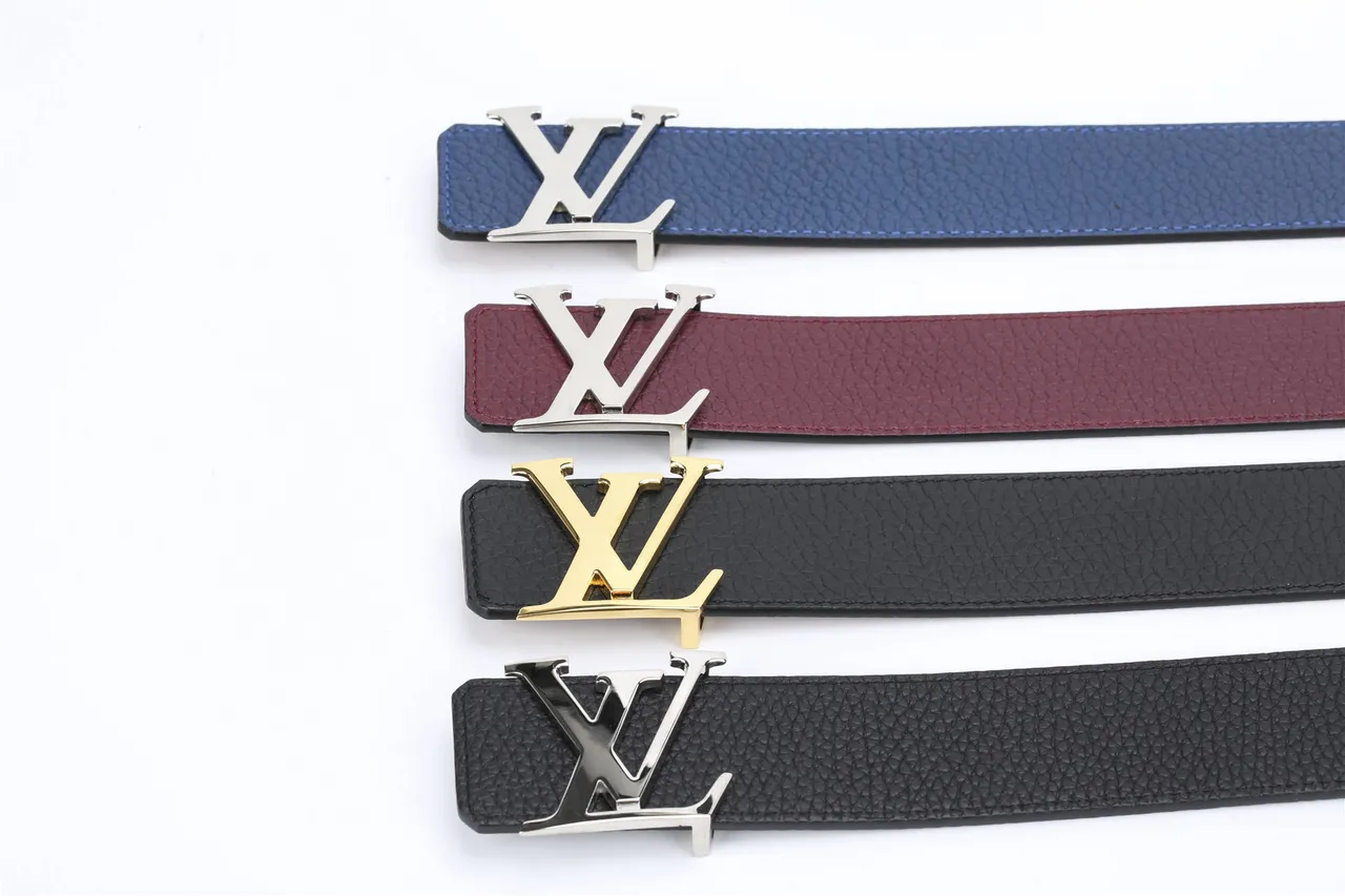 Louis Vuitton Black Gold Pebbled Monogram Buckle Leather Belt 3