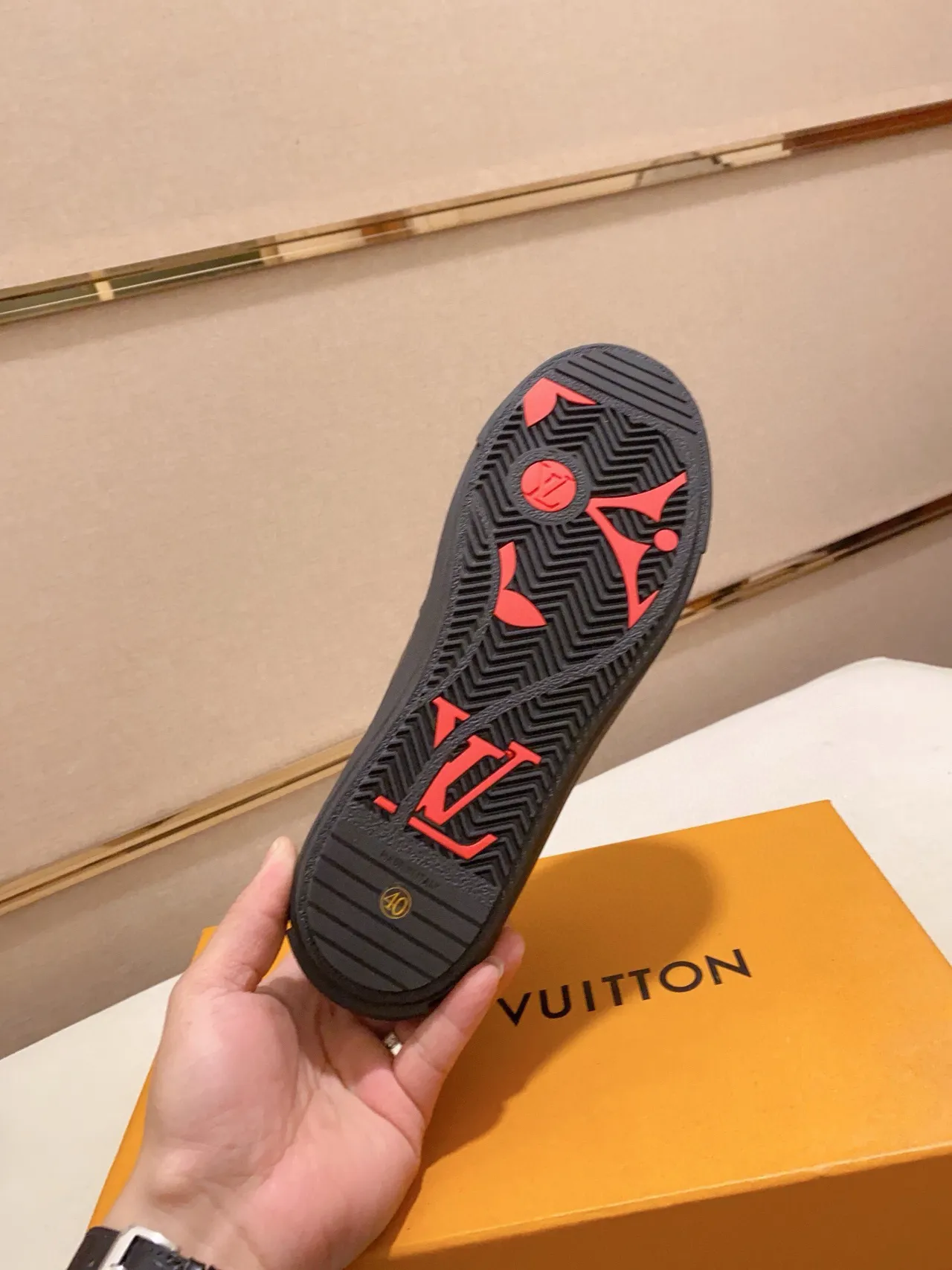 Louis Vuitton Black Monogram-Embossed Leather Low-Top Lifestyle Sneakers 9
