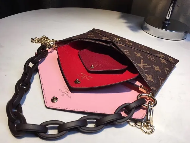 Louis Vuitton বাদামি সোনালী মনোগ্রাম ক্যানভাস এনভেলপ ফ্ল্যাপ চেইন ব্যাগ 7