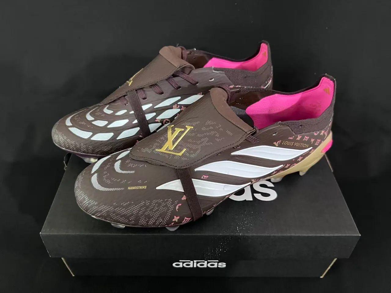 Louis Vuitton Brown Pink Low-Cut Football Boot Monogram-Printed Upper Firm-Ground Soccer Shoes 10