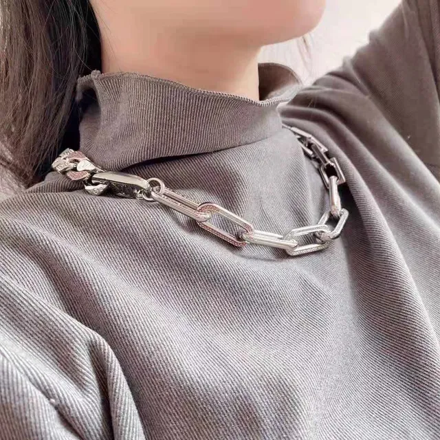 Louis Vuitton Chain Reaction Enamel and Pavé Crystal Necklace 2