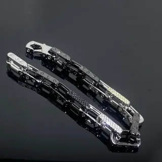 لويس فيتون Chain Reaction سوار فضي Monogram Pavé