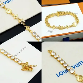 سوار تشارم لينك Louis Vuitton مونوغرام كريستال-إمبيليش