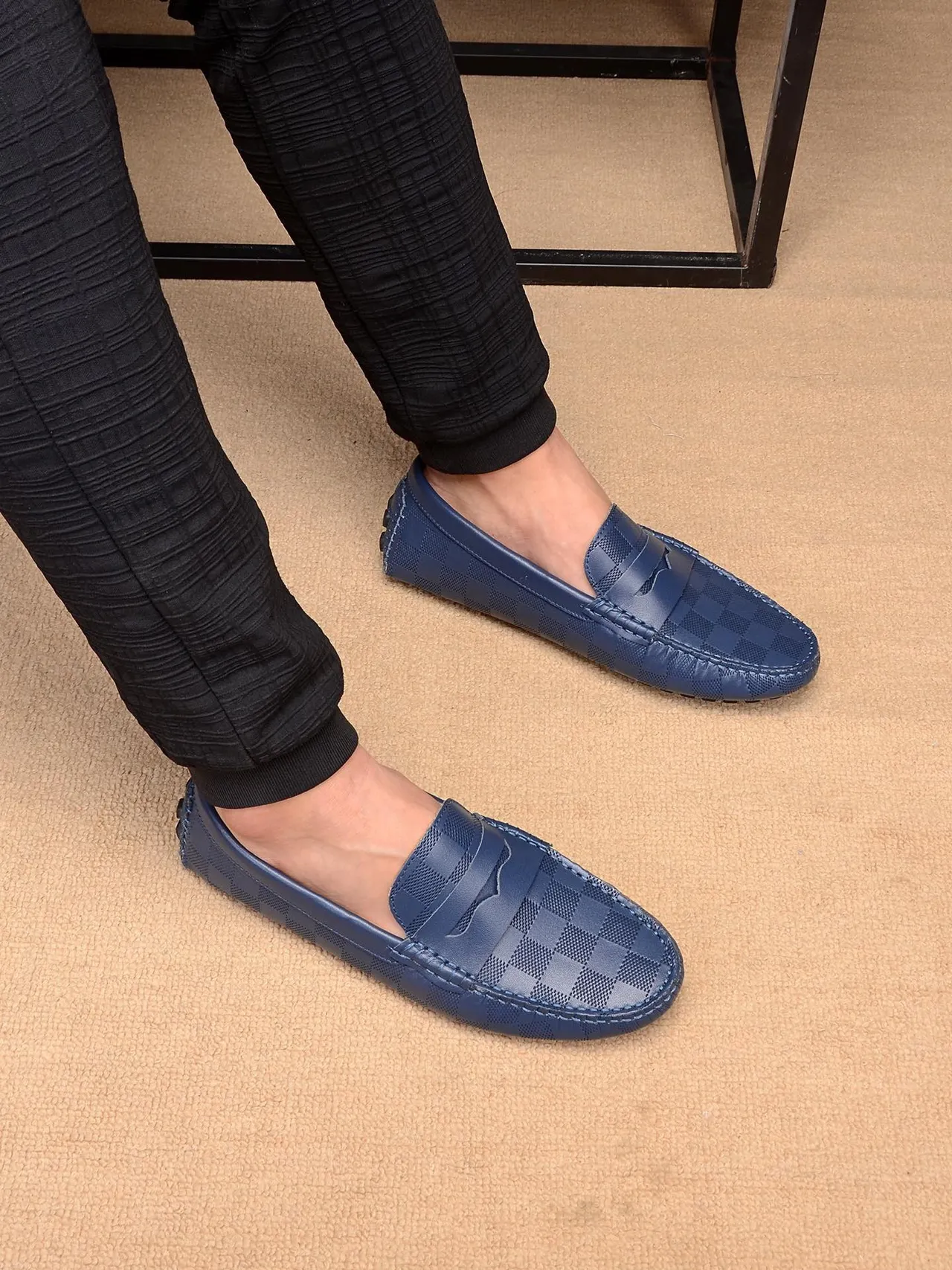 Louis Vuitton Damier Cobalt Loafer Toile Bleu Beige A Carreaux Bride Penny Loafer 2