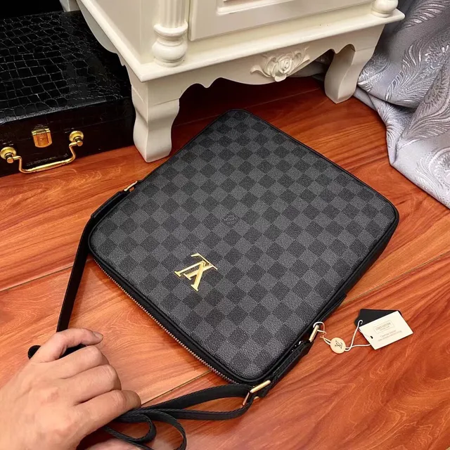 Louis Vuitton Damier Graphite Checkered Canvas Gold Logo Messenger Bag 5
