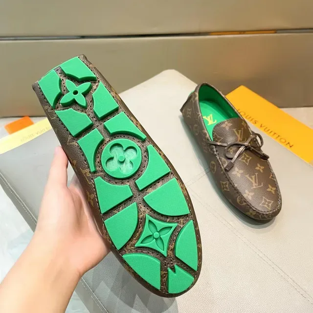Louis Vuitton Driver Brown Green Monogram Canvas Bow-Tie Detail Loafer 8