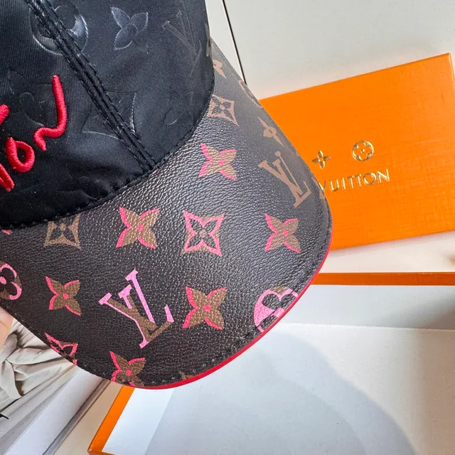 Louis Vuitton Embroidered Script Logo Monogram Canvas Baseball Cap 6