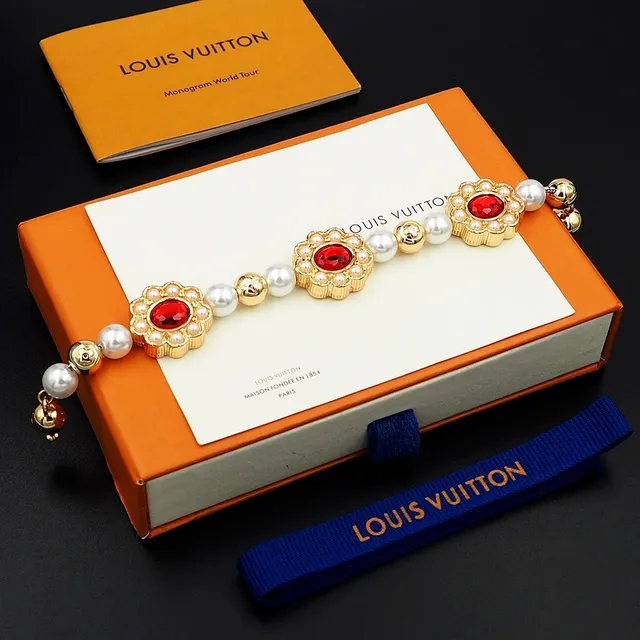 Louis Vuitton Floral Motif Red Stone and Pearl Bracelet 4