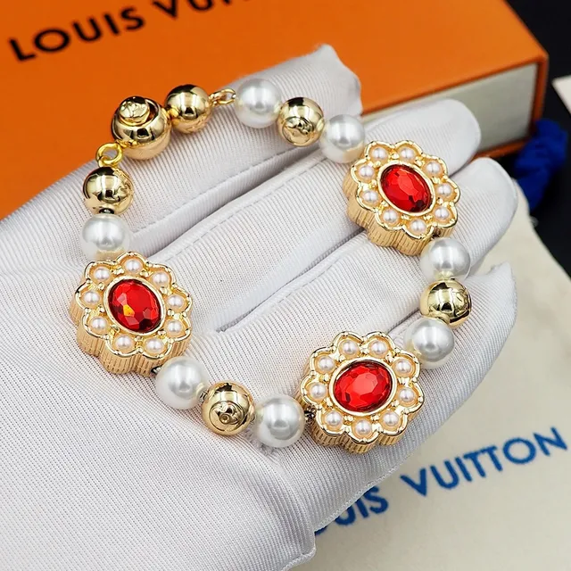 Louis Vuitton Floral Motif Red Stone and Pearl Bracelet 8