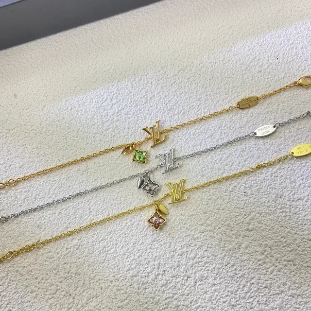 Louis Vuitton Flower Monogram Gold Silver Pendant Charm Necklace 2