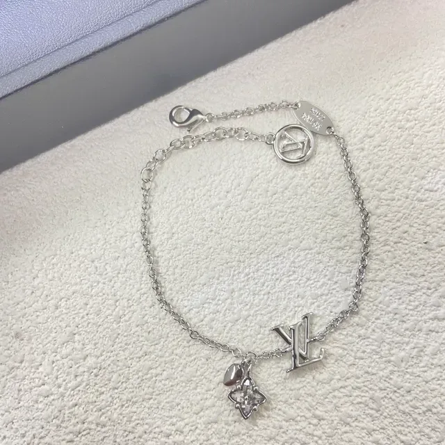 Louis Vuitton Flower Monogram Gold Silver Pendant Charm Necklace 5