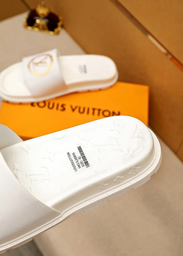 Louis Vuitton Gold Monogram Logo White Slipper 8