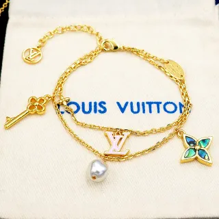 Pulsera Louis Vuitton Oro Rosa Multi-Charm Cadena Multicapa