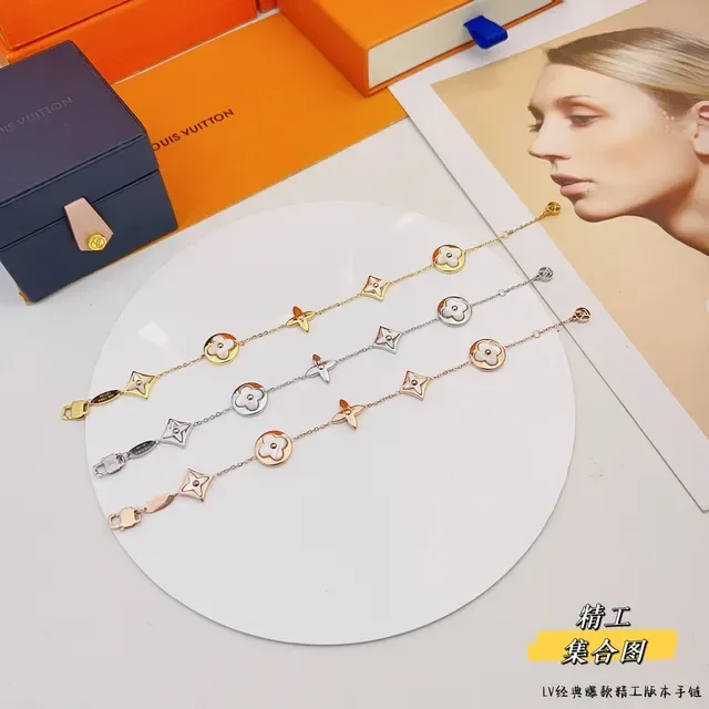Louis Vuitton Gold Silver Chain-Link Motif-Patterned Bracelet 3