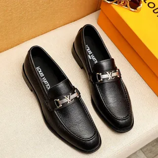 Louis Vuitton Horsebit 1955 乐福鞋 黑色粒面皮革 乐福鞋