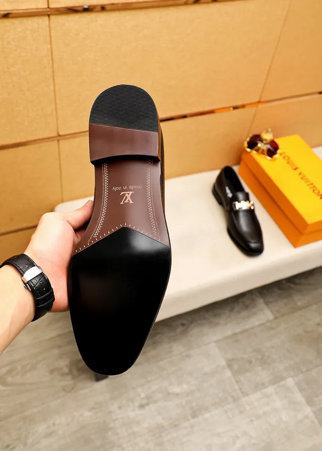 Louis Vuitton Horsebit 1955 mocassim preto couro granulado mocassins 9