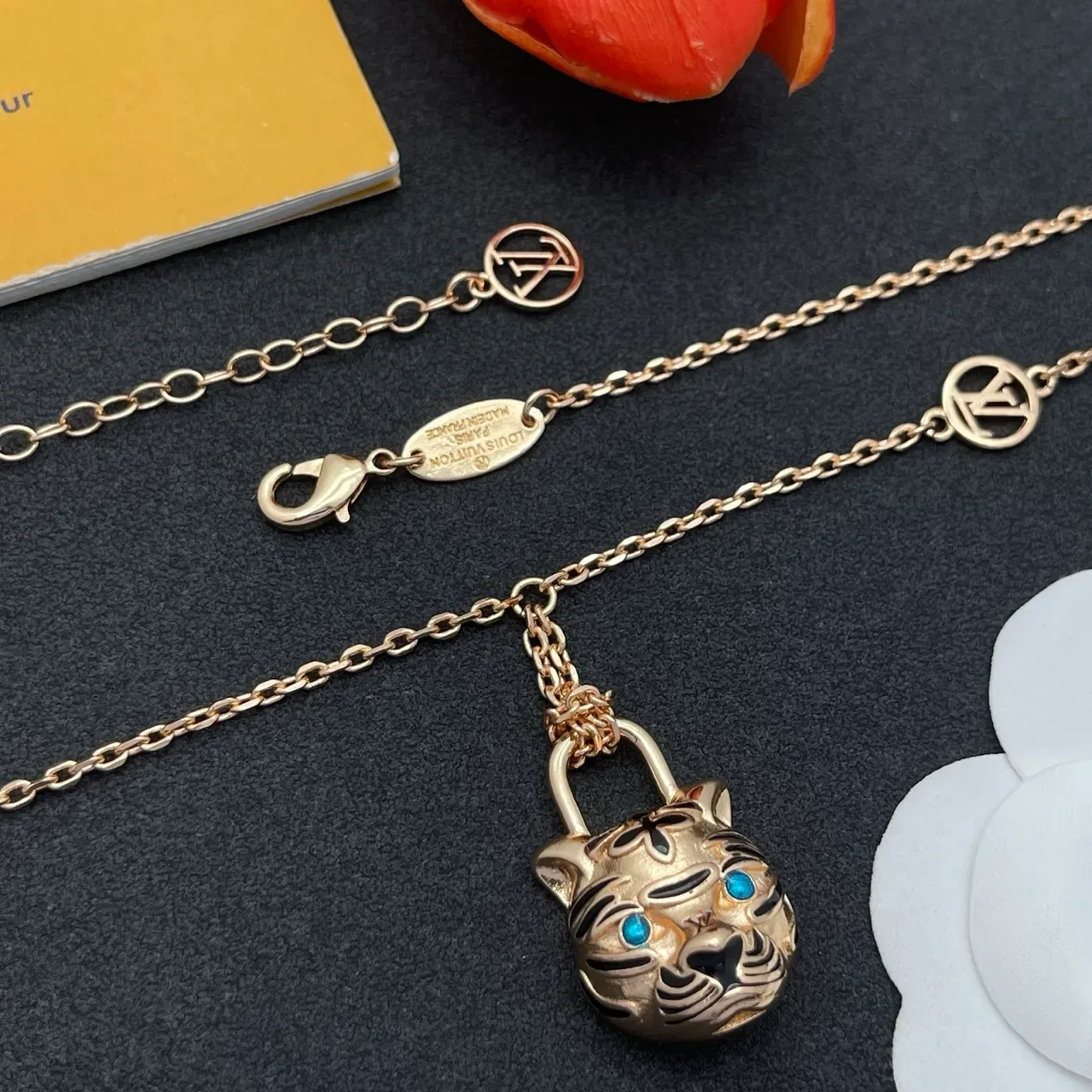 Louis Vuitton Lock Me Tiger Gold-Tone Padlock Pendant Necklace 5