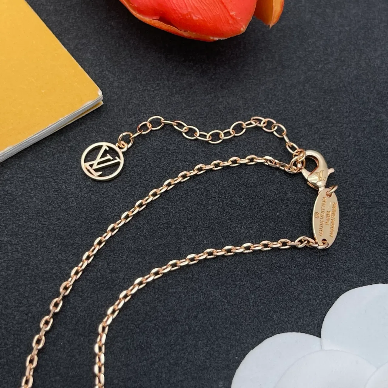 Louis Vuitton Lock Me Tiger Gold-Tone Padlock Pendant Necklace 7